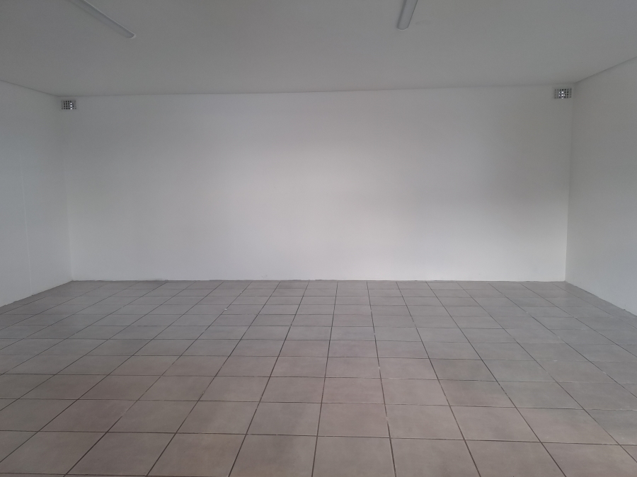 To Let commercial Property for Rent in Gants Plaza Western Cape